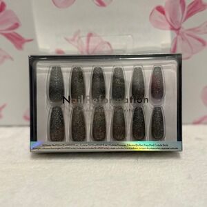Nail Reformation Black Glitter Ombre Coffin Press On Nails‎ - 30 Nail Set